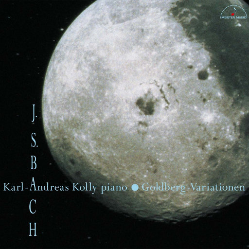 秘塔全身赤裸无奶罩的照片
